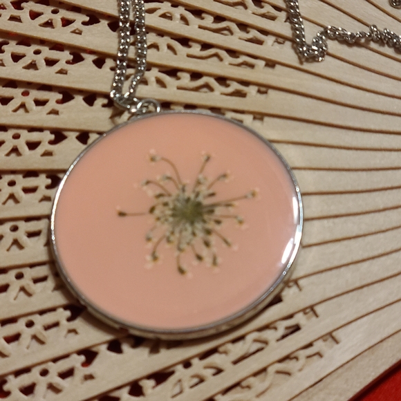 Super Kool Necklace - Picture 3 of 14